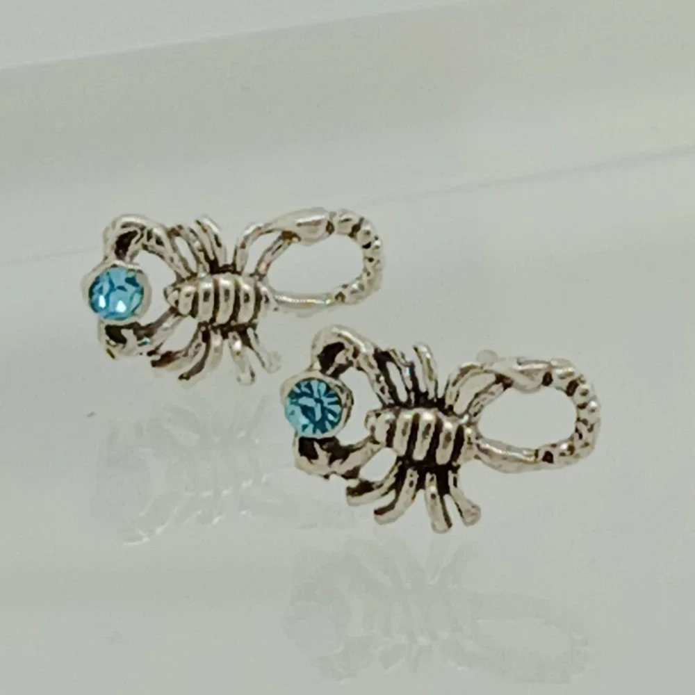 Scorpion Stud Earrings 925 Sterling Silver Blue Crystal‎ Scorpio Zodiac Jewelry
